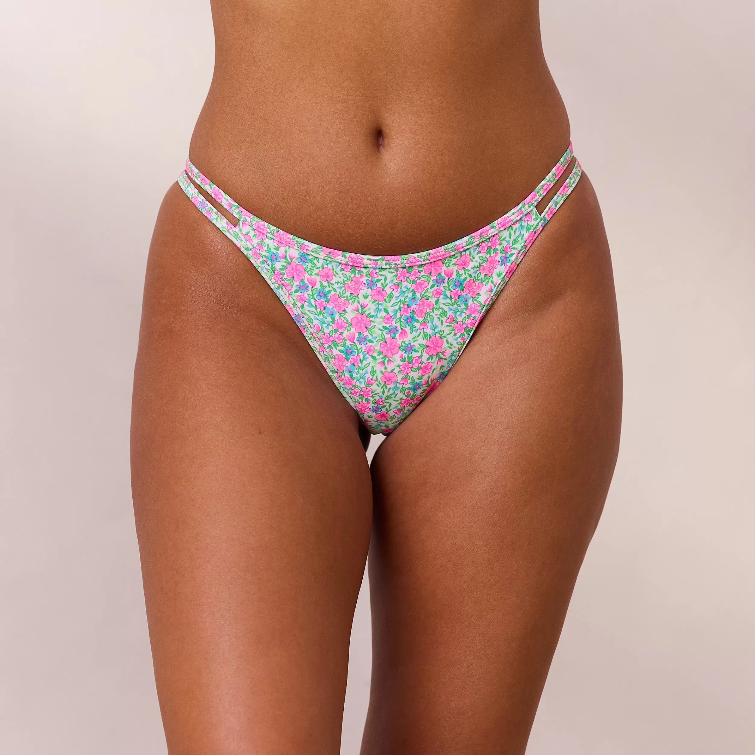 Bikini-String Mit Doppelträger - ^Lounge Fashion