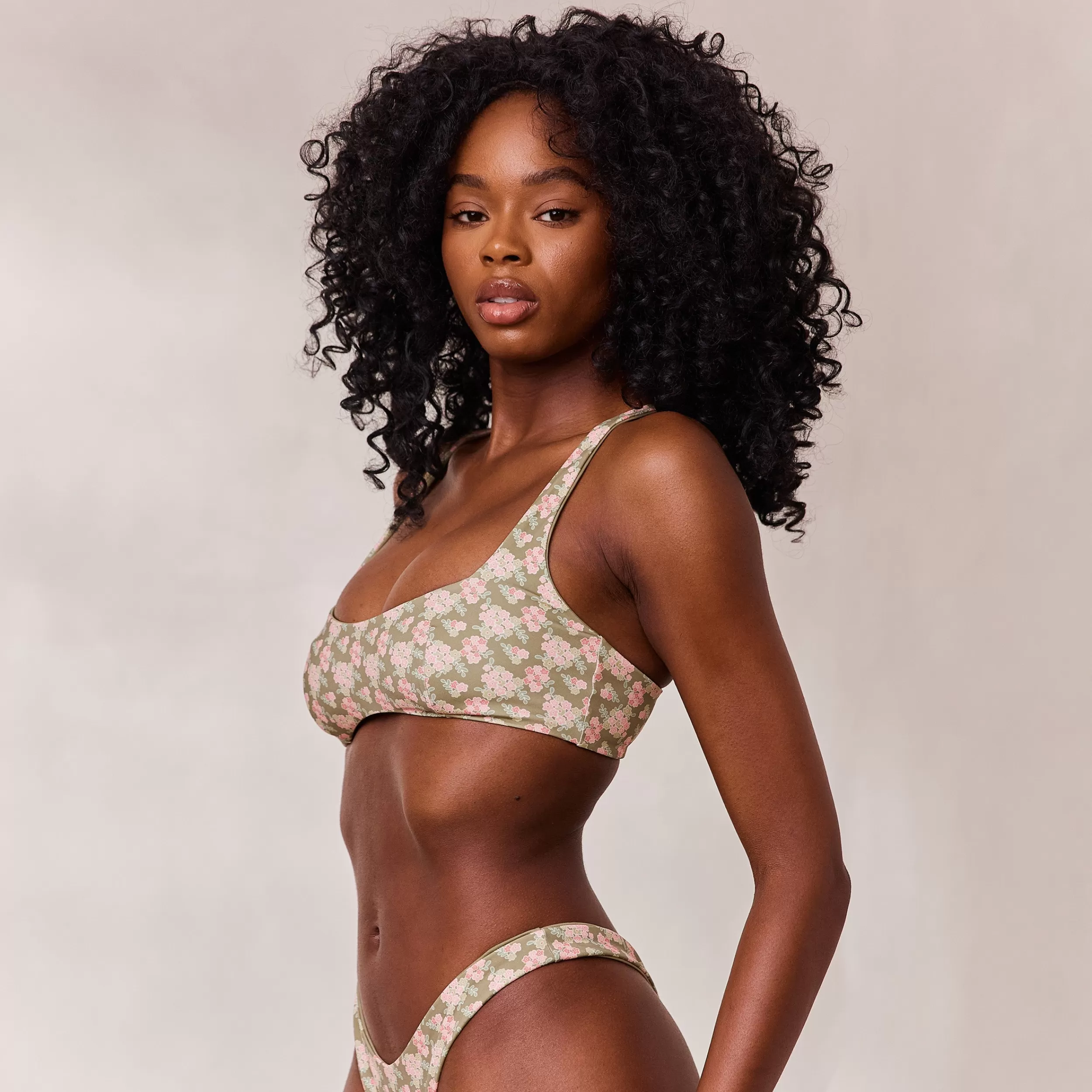 Doppelseitiges Plunge Bikini-Oberteil - ^Lounge Store