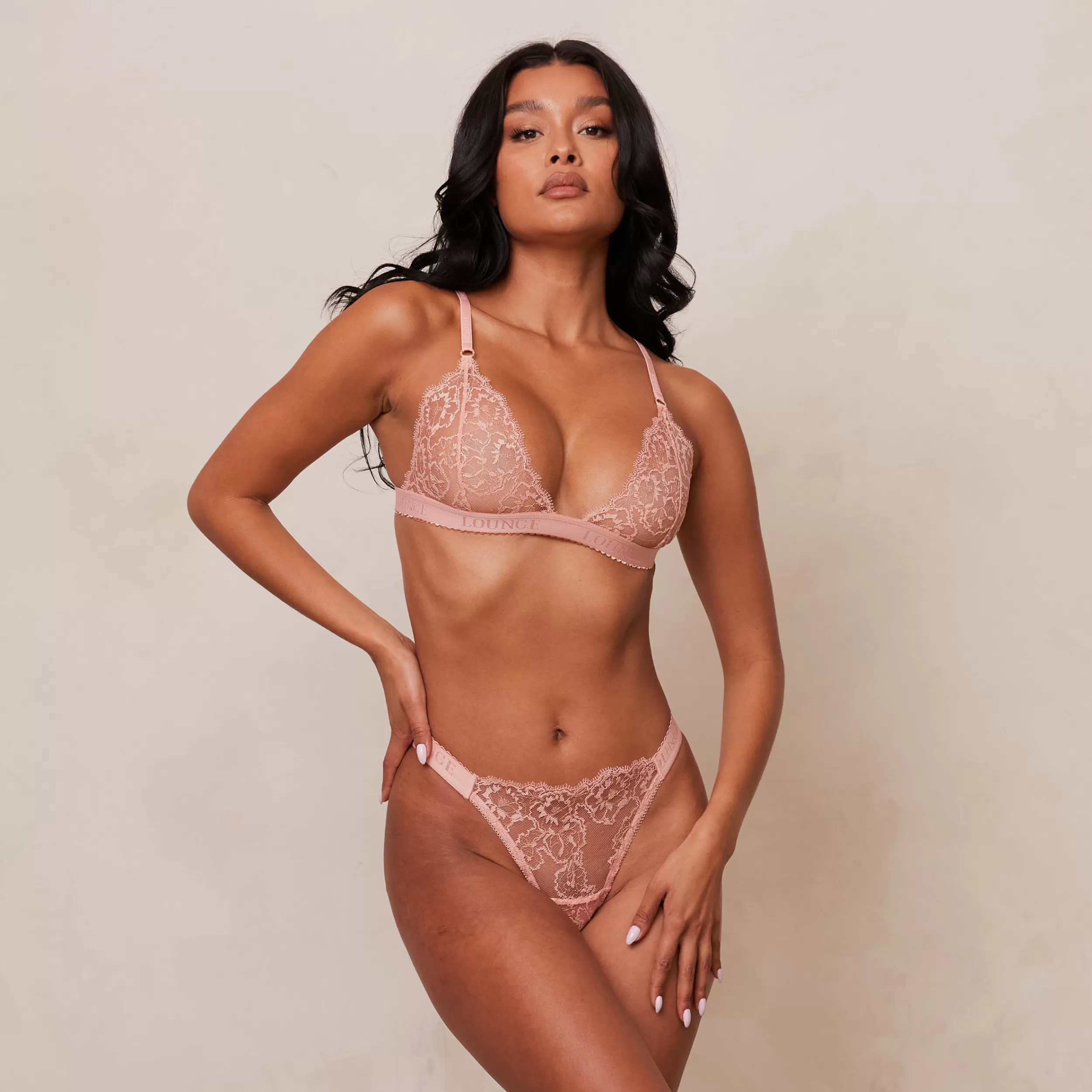 Embroidered Triangle BH und String Set - ^Lounge Discount