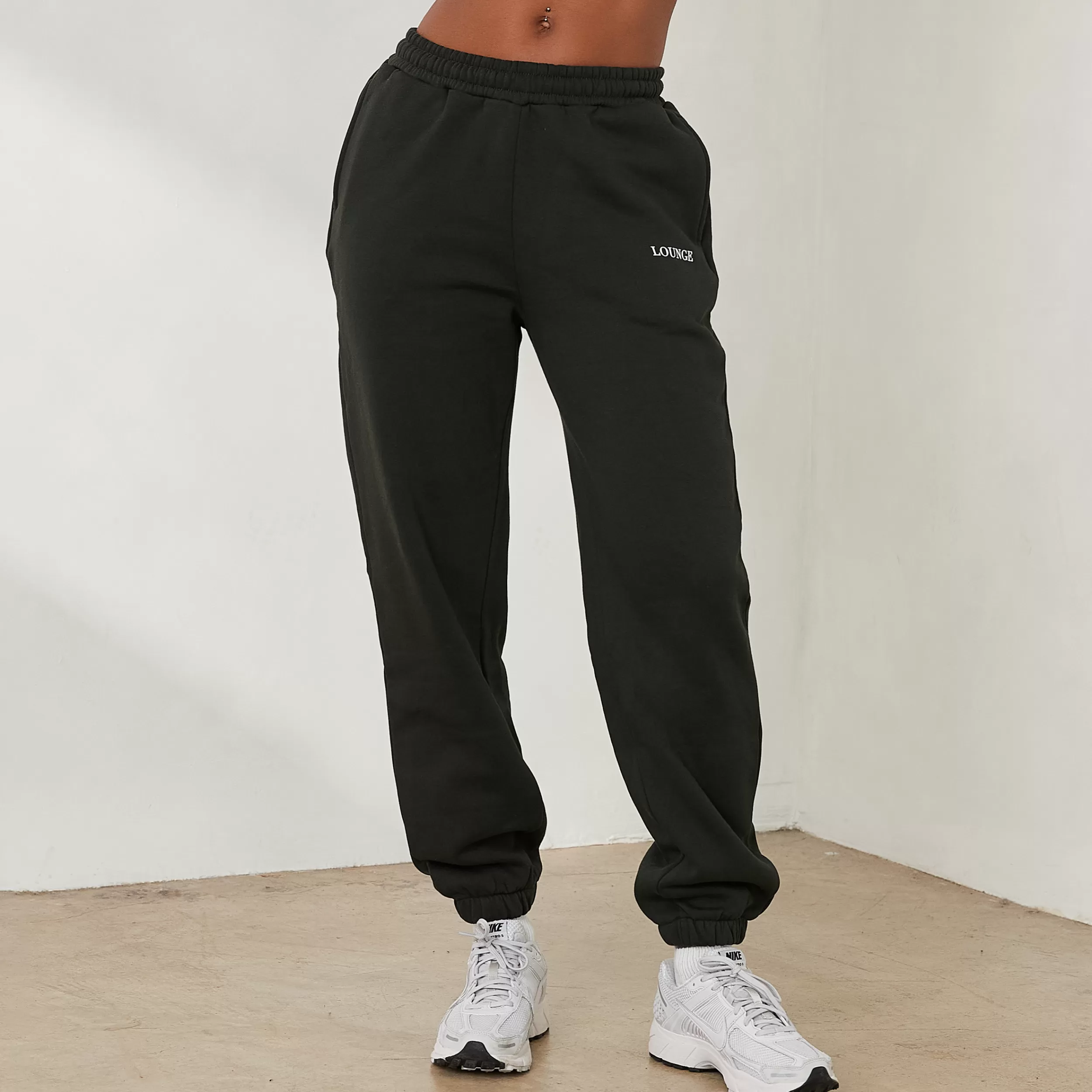 Essential Jogginghose - ^Lounge Online