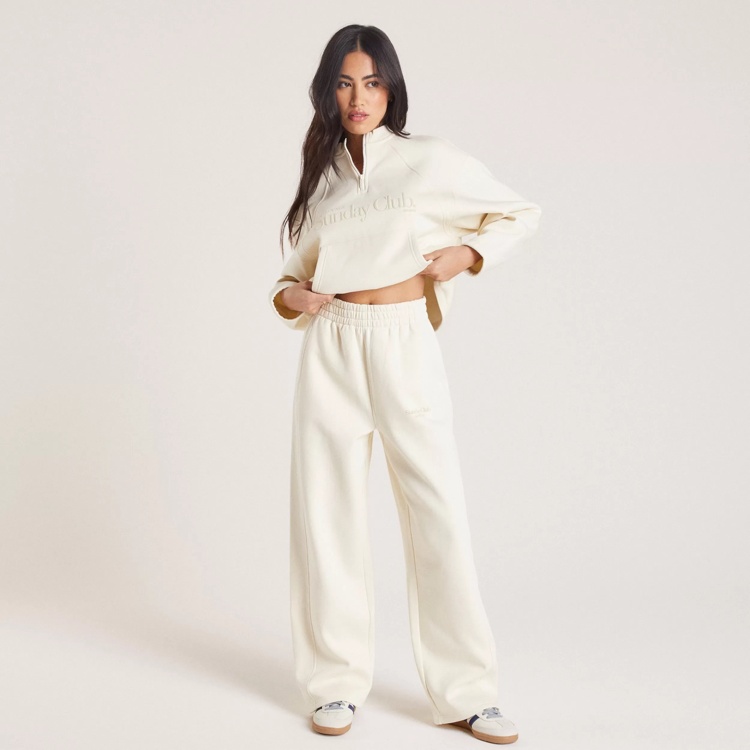 Gerade Jogger - ^Lounge Fashion