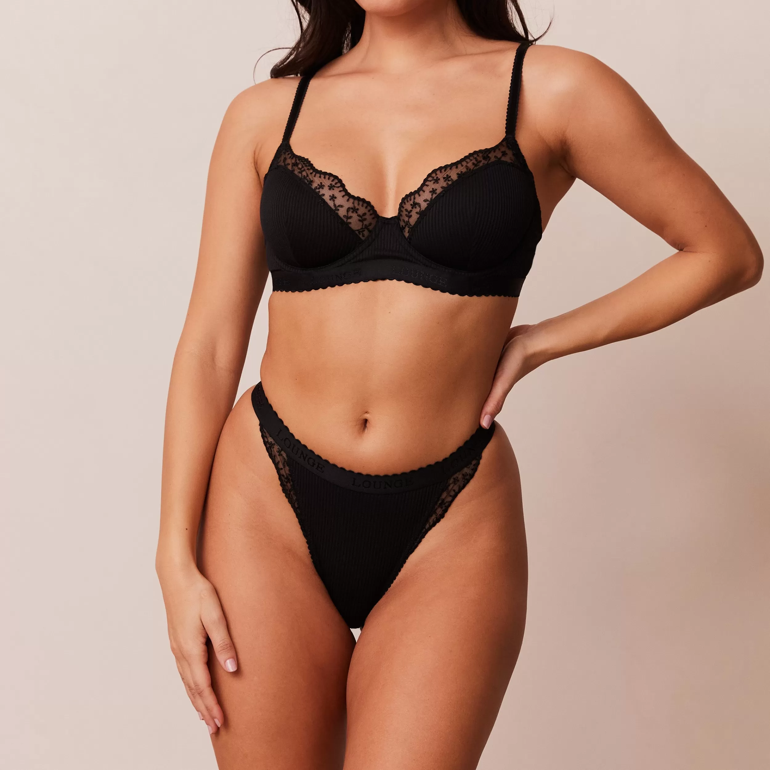 Ribbed Balcony BH und String/Slip Set - ^Lounge Fashion